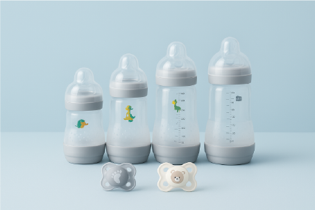 MAM Anti-Colic Bottle Set with 2 Pacifiers