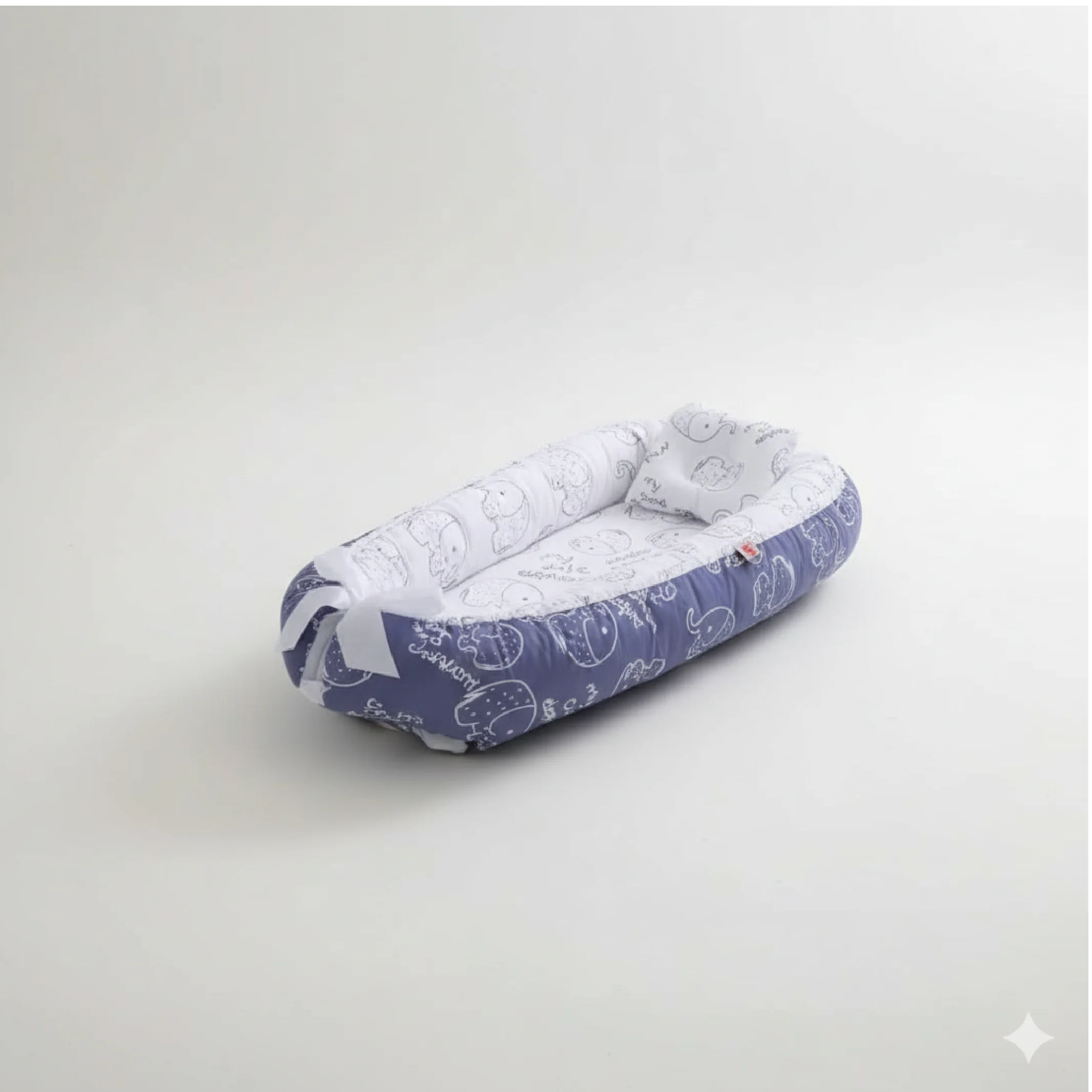 Reversible Baby Nest Crib – Soft Portable Infant Lounger with Double-Sided Design & Head Support Pillow - Image 4